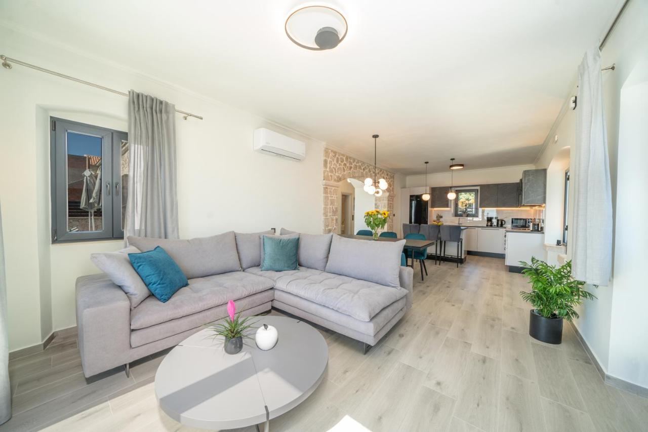 Villa Loel Фискардо Екстериор снимка