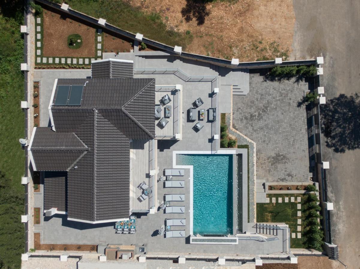 Villa Loel Фискардо Екстериор снимка