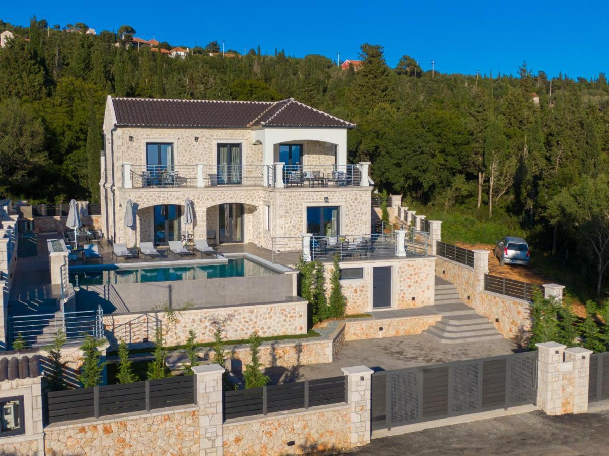 Villa Loel Фискардо Екстериор снимка