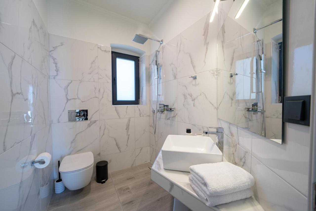 Villa Loel Фискардо Екстериор снимка
